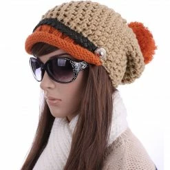 Allegra K Accessories YM-22 Woman Chic Contrast Color Pom Pom Top Design Winter Knitted Hat