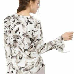 Women Allegra K V-Neck Bell Long Sleeves Floral Printed Blouse 38 Women Allegra K V-Neck Bell Long Sleeves Floral Printed Blouse