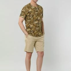 Allegra K Men's Prints Shirts Round Neck Pattern Short Sleeve T Shirt