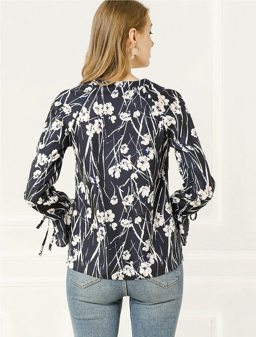 Women Allegra K V-Neck Bell Long Sleeves Floral Printed Blouse 26 Women Allegra K V-Neck Bell Long Sleeves Floral Printed Blouse