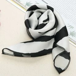 Allegra K 50cm Lightweight Zebra Stripe Pattern Square Neck Scarf Scarves Wrap Kerchief Neckerchief Bandana
