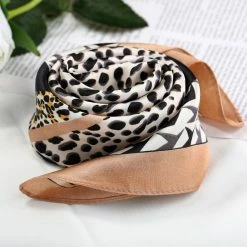 Allegra K 70cm Houndstooth Swallow Bird Leopard Print Square Scarf Kerchief Neckerchief Bandana 25 Allegra K 70cm Houndstooth Swallow Bird Leopard Print Square Scarf Kerchief Neckerchief Bandana