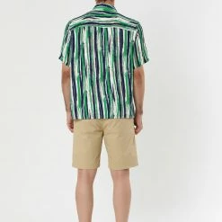 Allegra K Men's Summer Button Down Short Sleeve Vertical Colorful Striped Shirt