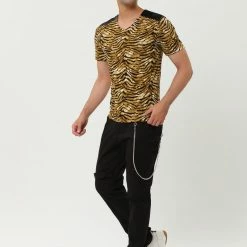 Allegra K Men's Leopard Printed T-Shirt Short Sleeves Slim Fit V Neck Cheetah Printed Tee Tops