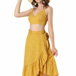 Allegra K Women's 2 Piece Outfit V Neck Spaghetti Strap Sexy Crop Top & Floral Ruffle Wrap Skirt Set
