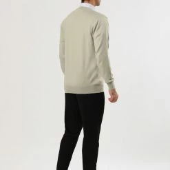 Allegra K Men's Classic Solid Color V Neck Knitted Long Sleeves Pullover Sweater