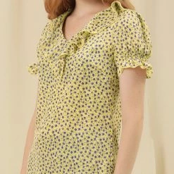 Allegra K Women's Casual Ruffle V Neck Short Bell Sleeve Smocked Chiffon Floral Top